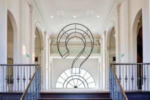 a344-artis-groote-museum-05-vraagteken-artis-maarten-van-der-wal_original